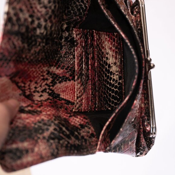 Kenneth Cole Reaction Clutch With Coin Purse Pink Snake Skin Pattern - Picture 12 of 12